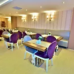 Ξενοδοχείο Grand Emin 3*